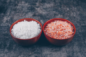 Himalayan Salt vs Regular Salt: What’s the Real Difference?