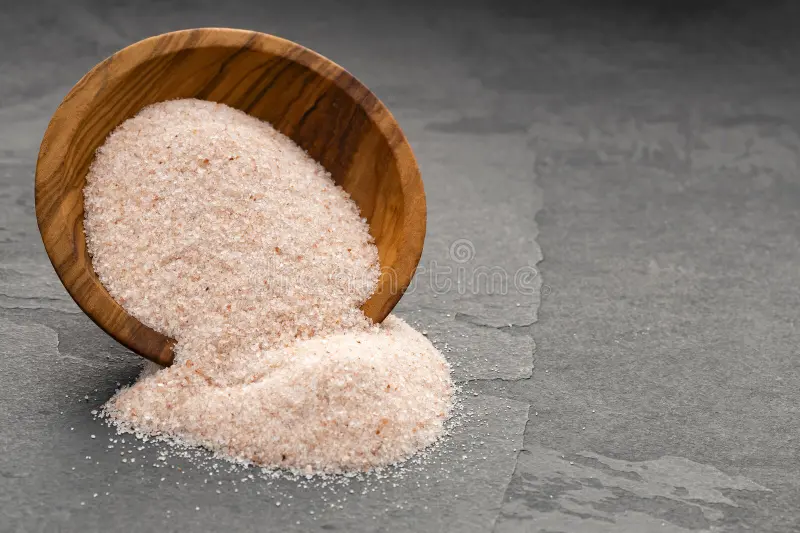 How to Use Fine Grain Salt for Baking and Seasoning